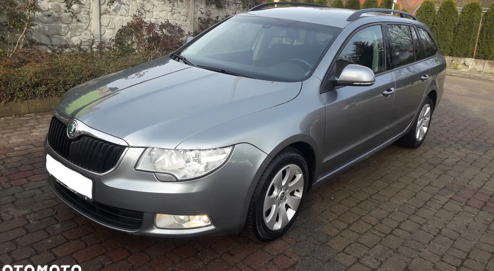 skoda Skoda Superb cena 24200 przebieg: 218000, rok produkcji 2011 z Świdwin